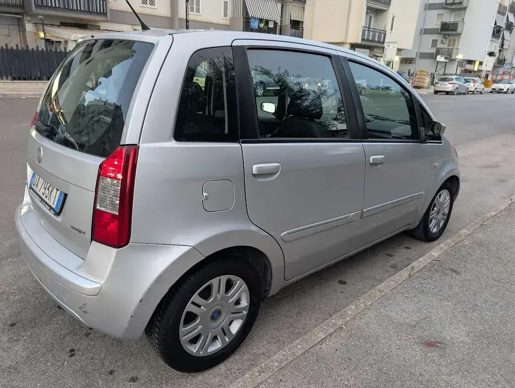 Usata Fiat Idea Active 90 CV (66 kW) 2006 Monovolume