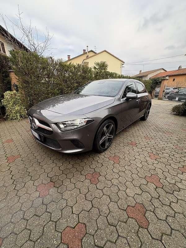 Usata Mercedes A200 Premium 163 CV (119 kW) 2018 Berlina