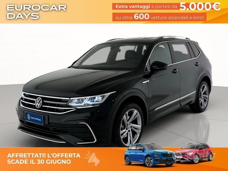 Deep black perlato Usata 2024 VW Tiguan Allspace R-line SUV | 39.850 € (Buon prezzo) - Immagine 1/4