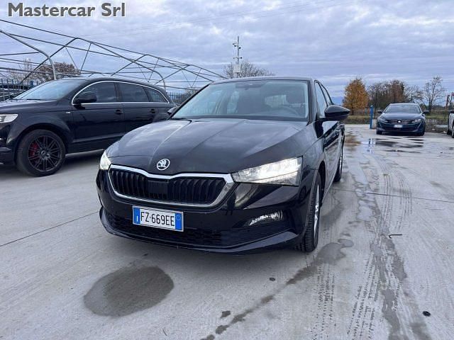 Usata Skoda Scala Ambition 116 CV (85 kW) 2020 Nero Utilitaria