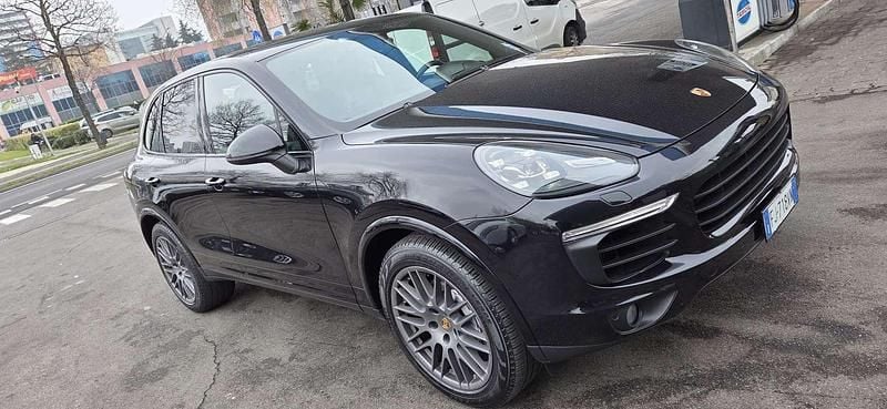 Usata Porsche Cayenne 250 CV (183 kW) 2017 Nero SUV