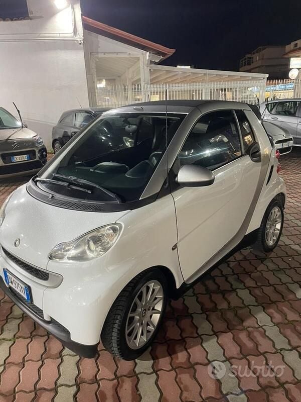 Usata Smart ForTwo Coupé 61 CV (44 kW) 2010 Cabrio