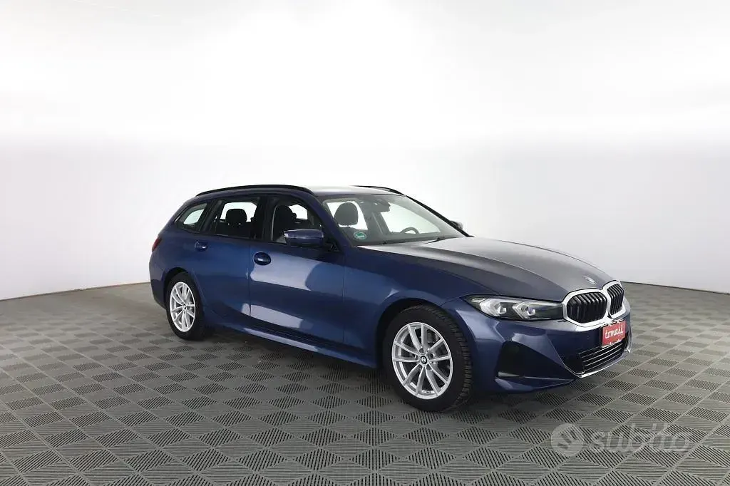 Usata BMW 320e Efficient Dynamics 190 CV (139 kW) 2023 Bluazzurro Station wagon