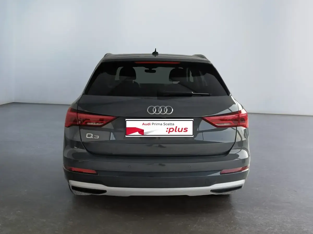Usata Audi Q3 Advanced 150 CV (110 kW) 2025 Grigio SUV