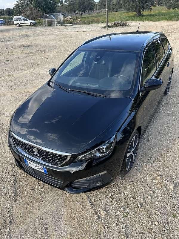 Usata Peugeot 308 SW GT-line 131 CV (96 kW) 2018 Station wagon