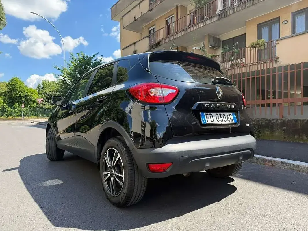 Usata Renault Captur Intens 90 CV (66 kW) 2016 SUV