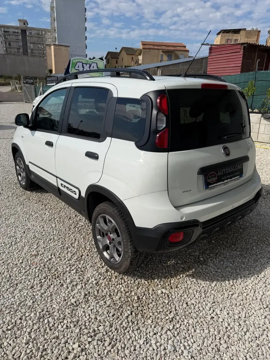 Usata Fiat Panda Cross Cross 80 CV (58 kW) 2016 Bianco Utilitaria