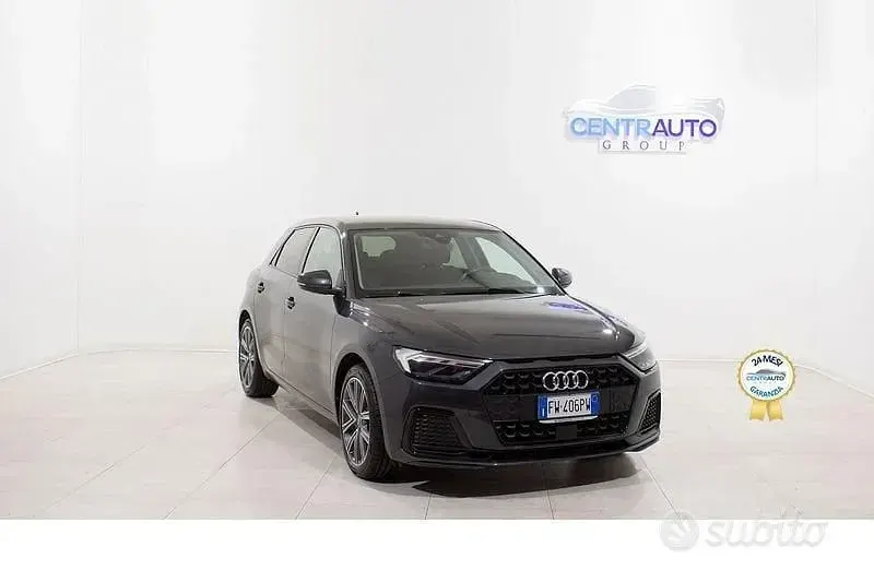 Usata Audi A1 Admired 116 CV (85 kW) 2019 Grigio SUV