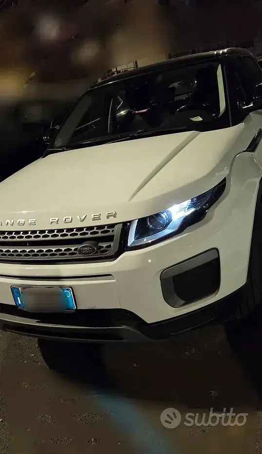 Usata Land Rover Range Rover evoque Pure 150 CV (110 kW) 2017 Bianco Berlina
