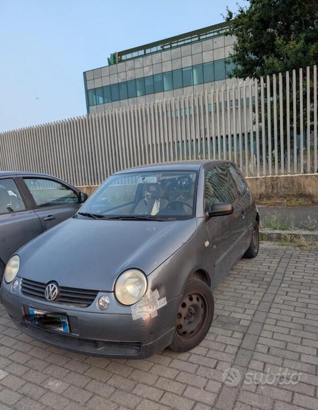 Grigio Usata 2001 VW Lupo Due volumi | 1000 € - Immagine 1/4