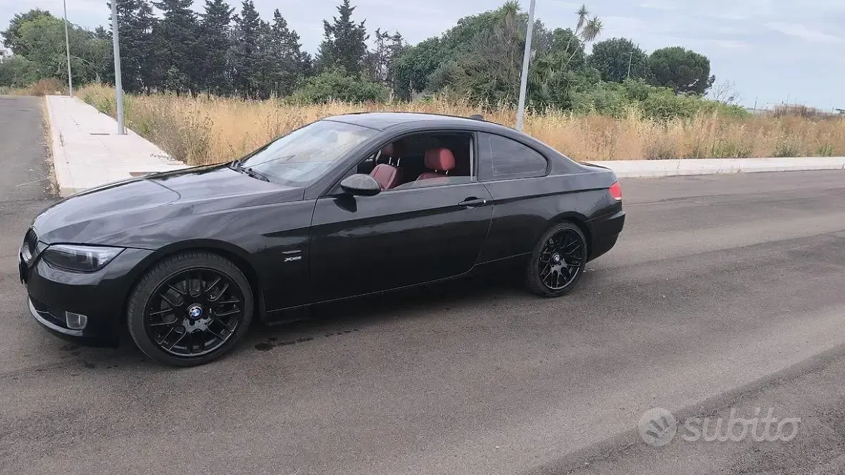 Usata BMW 320 177 CV (130 kW) 2009 Nero Coupé