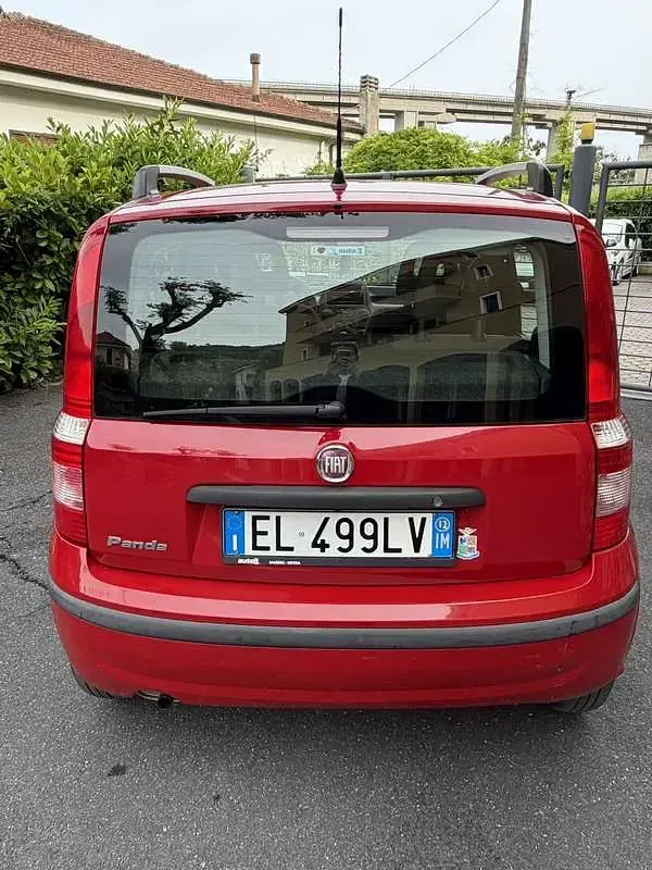 Usata Fiat Panda Dynamic 69 CV (50 kW) 2012 Rosso Utilitaria