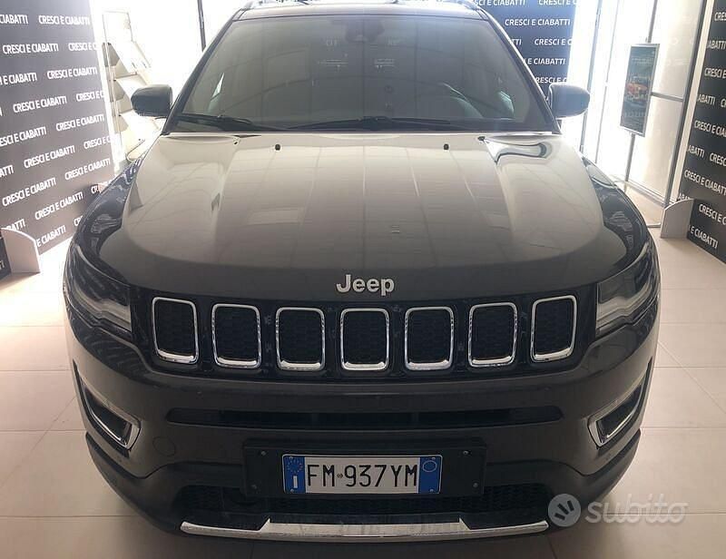 Usata Jeep Compass Limited 140 CV (102 kW) 2017 Grigio SUV