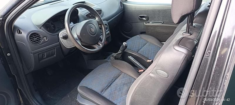 Usata Renault Clio II 75 CV (55 kW) 2008 Nero Furgone