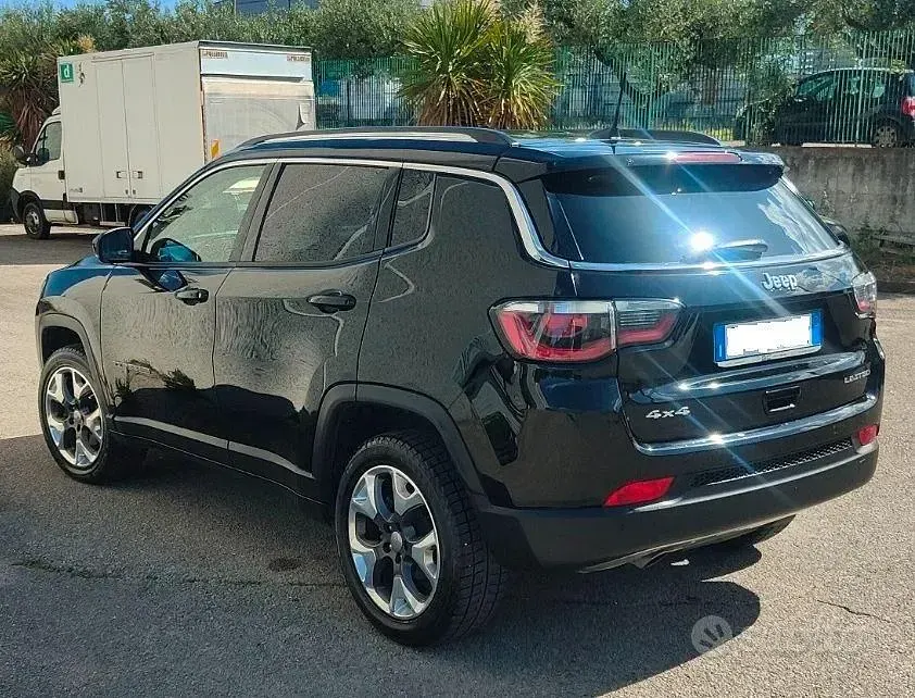 Usata Jeep Compass 140 CV (102 kW) 2019 Nero SUV