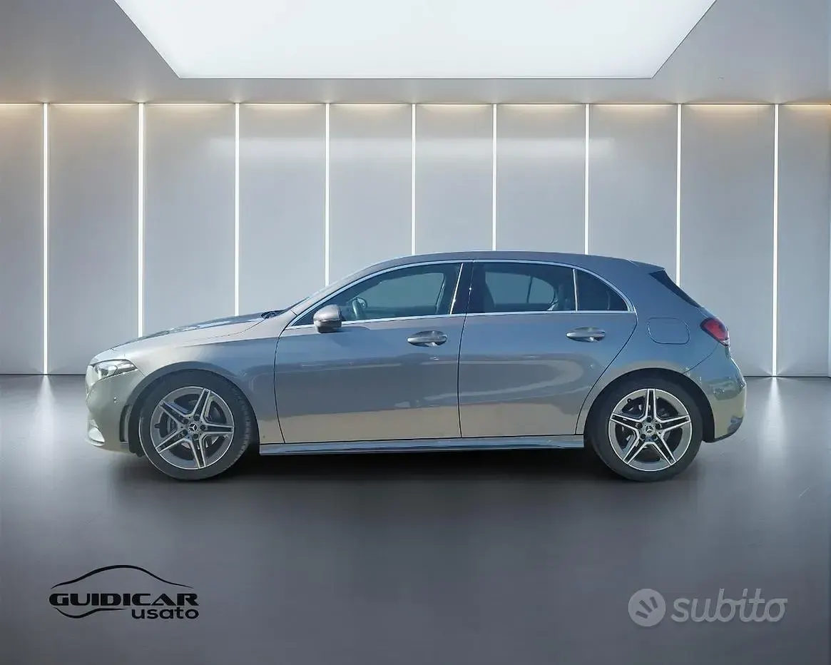 Usata Mercedes A200 Premium 150 CV (110 kW) 2021 Grigio Berlina