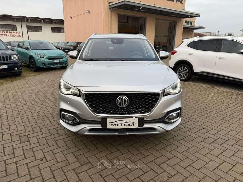 Usata MG HS Luxury 162 CV (119 kW) 2023 Argento SUV