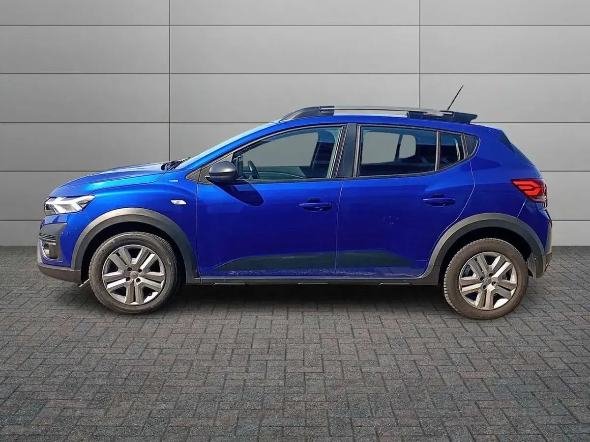 Usata Dacia Sandero Expression 101 CV (74 kW) 2023 Other Utilitaria