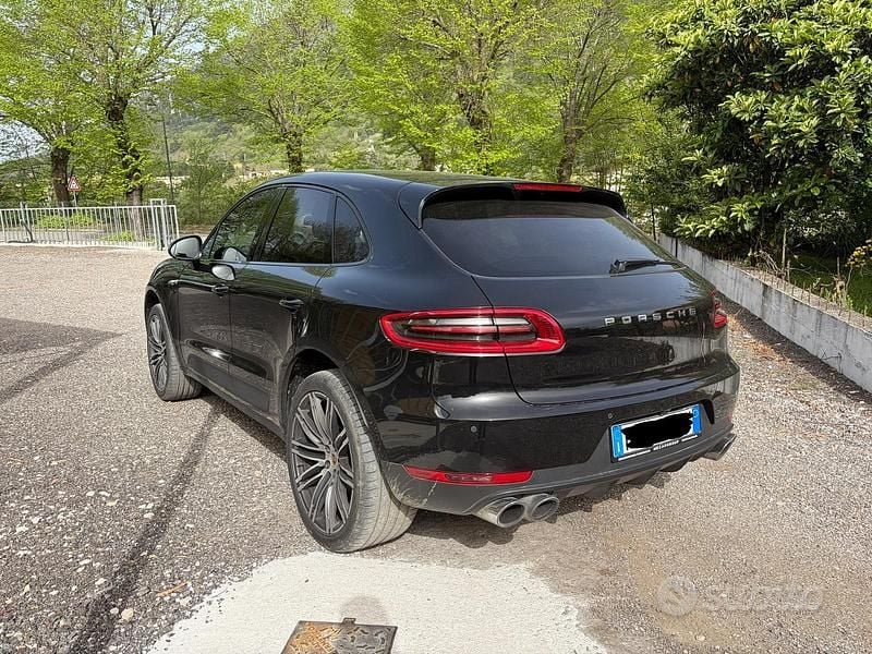 Usata Porsche Macan 251 CV (184 kW) 2018 Nero SUV