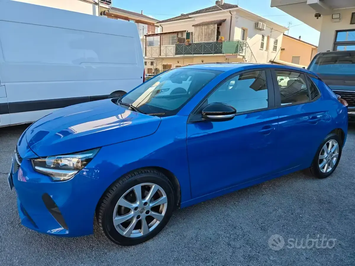 Usata Opel Corsa Edition 75 CV (55 kW) 2023 Blu Utilitaria