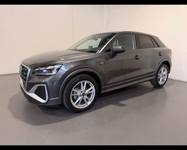 Usata Audi Q2 S-Line 150 CV (110 kW) 2025 Grigio daytona perlato SUV