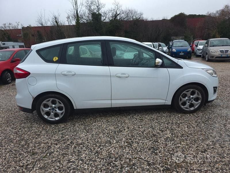 Usata Ford C-MAX Titanium 115 CV (84 kW) 2011 Bianco Monovolume