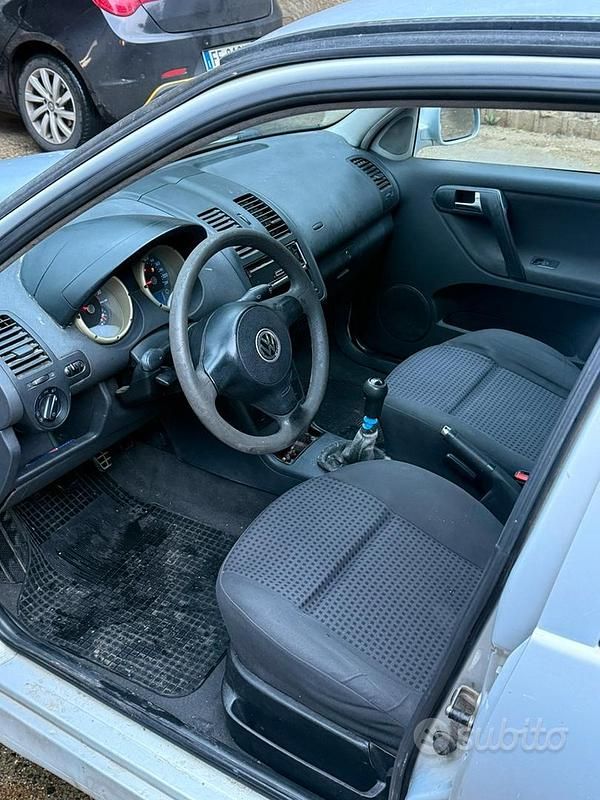 Usata VW Polo 75 CV (55 kW) 2000 Grigio Berlina