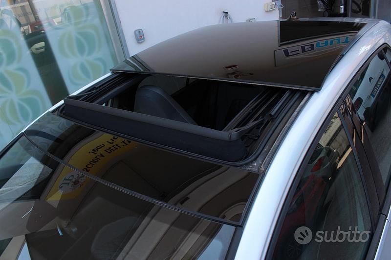 Usata VW Golf VIII R-line 150 CV (110 kW) 2020 Grigio Berlina