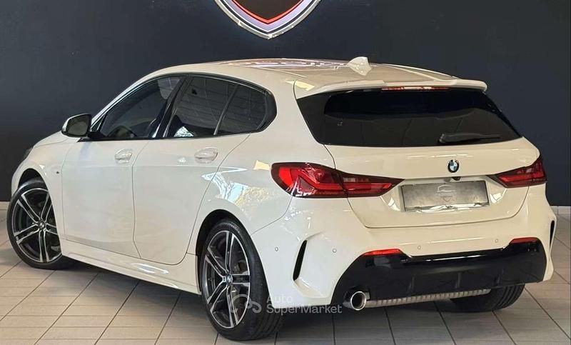 Usata BMW 118 M Sport 140 CV (102 kW) 2019 Bianco Utilitaria