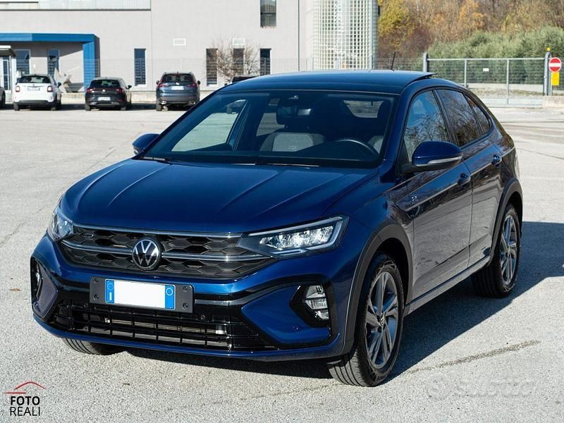 Usata VW Taigo R-line 116 CV (85 kW) 2024 Blu/azzurro SUV
