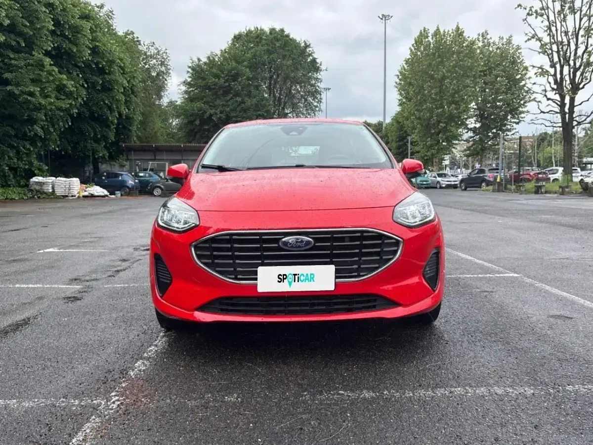 Usata Ford Fiesta Titanium 75 CV (55 kW) 2023 Rosso Utilitaria