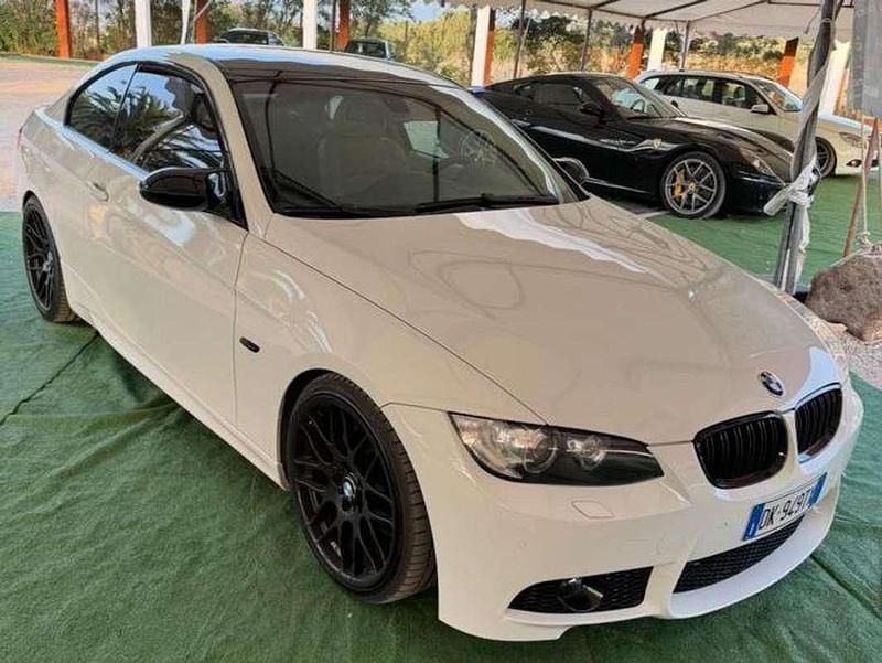 Usata BMW 325 194 CV (142 kW) 2007 Bianco Coupé