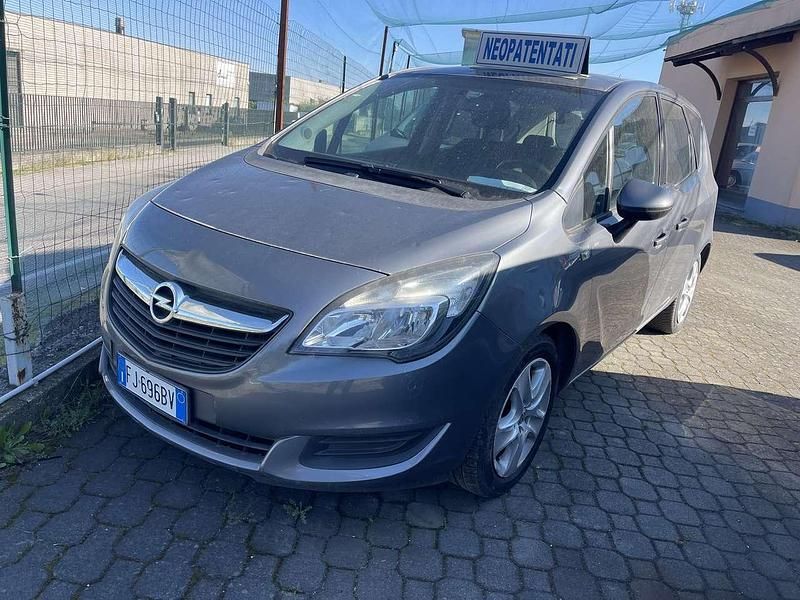 Usata Opel Meriva Cosmo 95 CV (69 kW) 2017 Other Monovolume