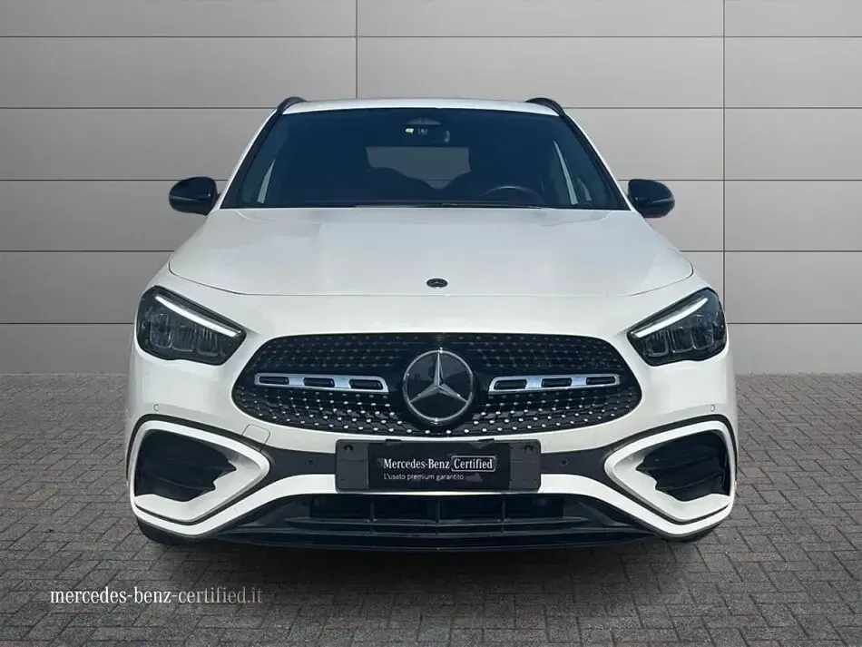 Usata Mercedes GLA200 Advanced Plus 150 CV (110 kW) 2024 Bianco SUV