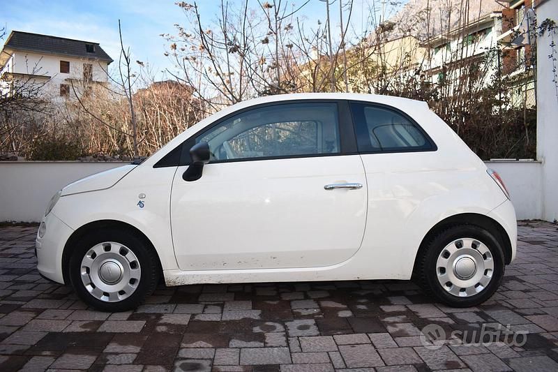 Usata Fiat 500 75 CV (55 kW) 2011 Bianco Berlina