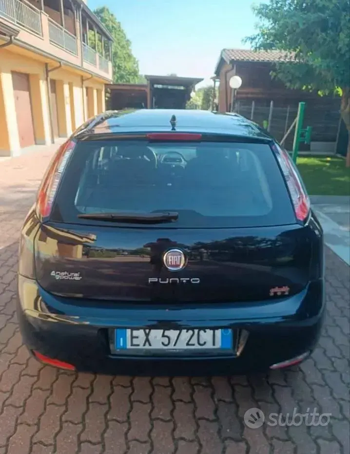 Usata Fiat Grande Punto 77 CV (56 kW) 2014 Nero Utilitaria