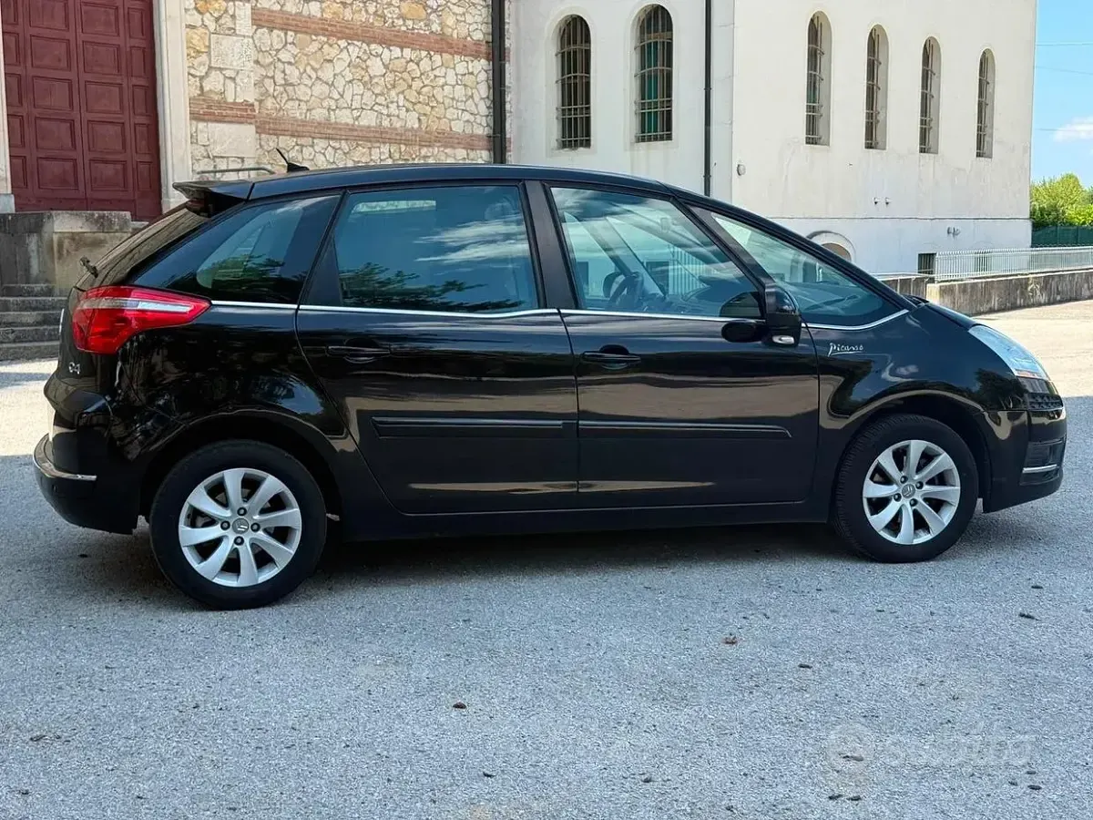 Usata Citroën C4 Picasso Style 109 CV (80 kW) 2010 Nero Monovolume