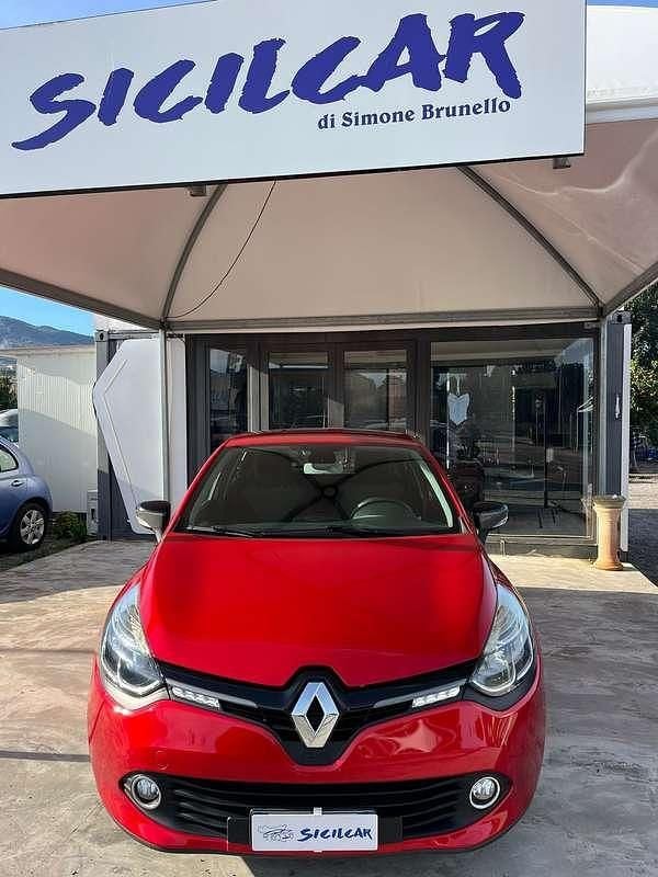 Usata Renault Clio IV 90 CV (66 kW) 2014 Rosso Berlina