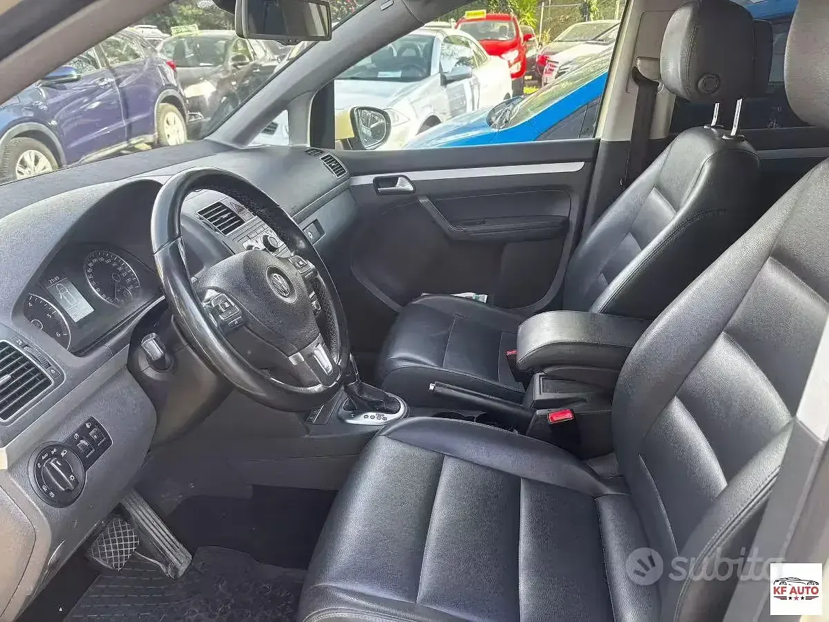 Usata VW Touran 110 CV (80 kW) 2014 Beige Monovolume
