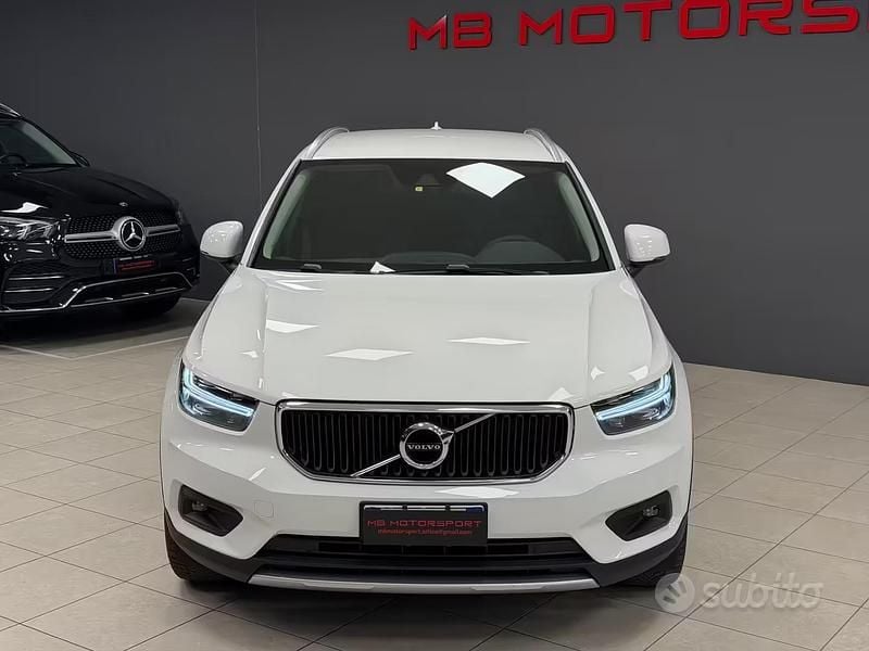 Occasion Volvo XC40 Inscription 150 ch (110 kW) 2021 Noir SUV
