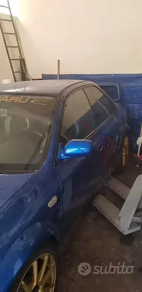 Usata Subaru Impreza GT 211 CV (155 kW) 2000 Bluazzurro Berlina