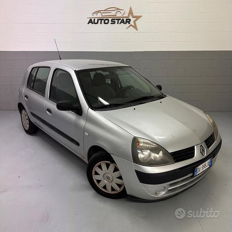 Usata Renault Clio II 58 CV (42 kW) 2006 Other Berlina
