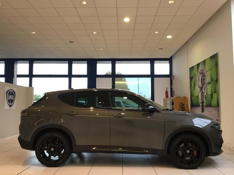 Usata Alfa Romeo Tonale Veloce 131 CV (96 kW) 2024 Grigio SUV