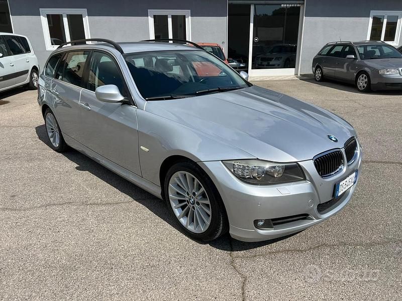 Usata BMW 325 M Sport 197 CV (144 kW) 2009 Grigio Station wagon