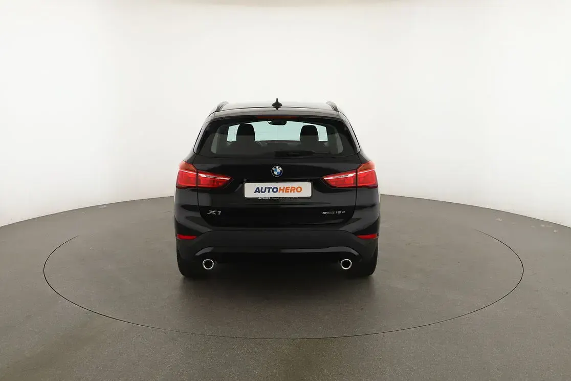 Usata BMW X1 150 CV (110 kW) 2021 Nero SUV
