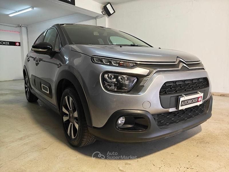 Begagnad Citroën C3 PureTech 83 HK (61 kW) 2023 Silver Halvkombi