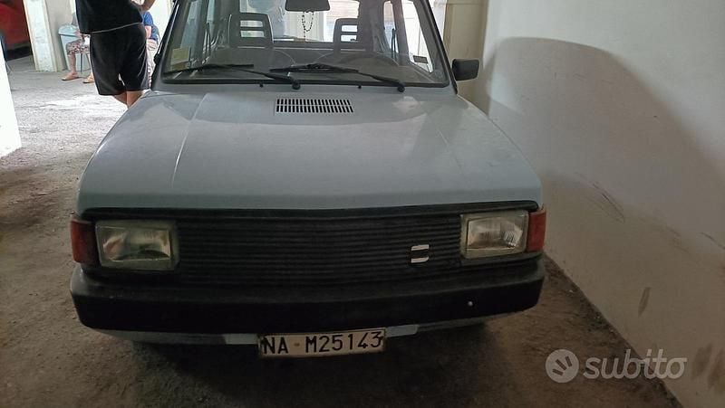 Usata Seat Fura 40 CV (29 kW) 1984 Blu Utilitaria
