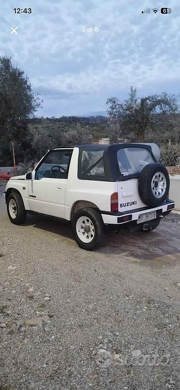 Usata Suzuki Vitara 1989 Bianco Cabrio