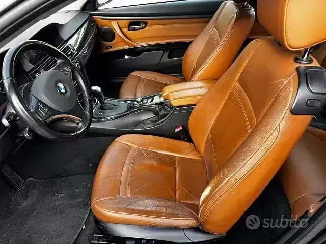 Usata BMW 330 M Sport 245 CV (180 kW) 2009 Nero Coupé