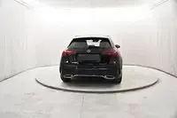 Usata Mercedes A180 AMG line 136 CV (100 kW) 2025 Nero Utilitaria